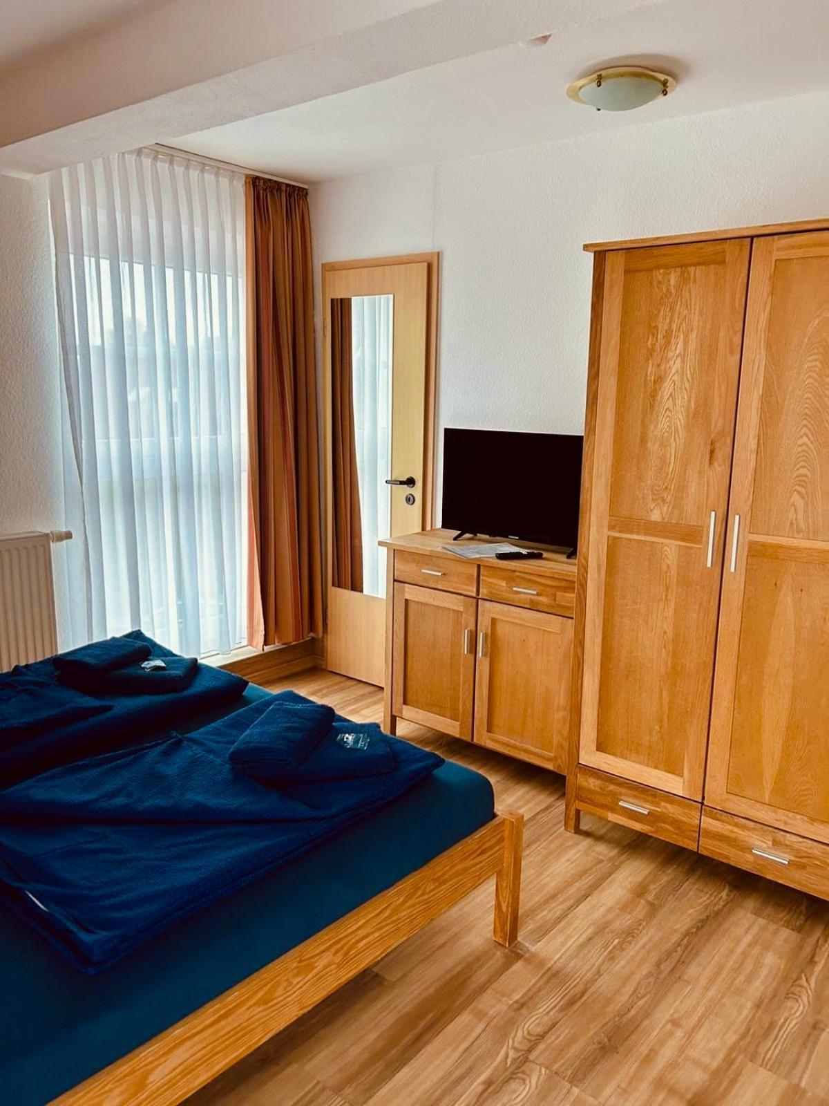 Alter Kornspeicher - Low Budget Zimmer Carolinensiel Exteriér fotografie